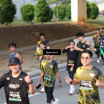 Runner Photo 6626644