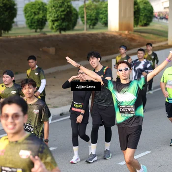 Runner Photo 6626674