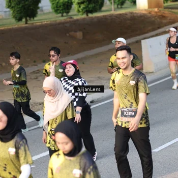 Runner Photo 6626695