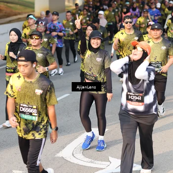 Runner Photo 6626756