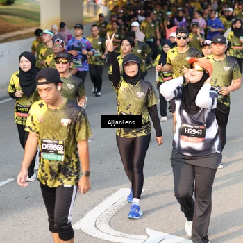 Runner Photo 6626776