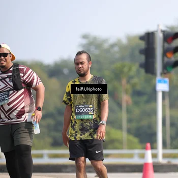 Runner Photo 6626792