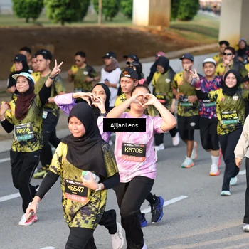 Runner Photo 6626874