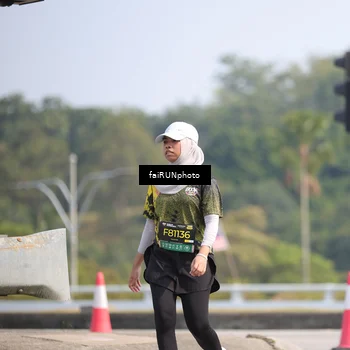 Runner Photo 6626902