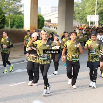 Runner Photo 6626996