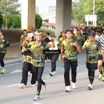 Runner Photo 6626998