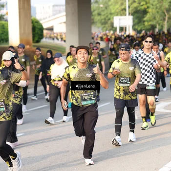 Runner Photo 6627012