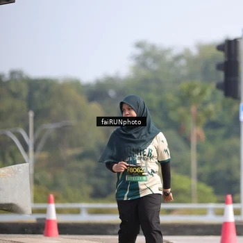 Runner Photo 6627021