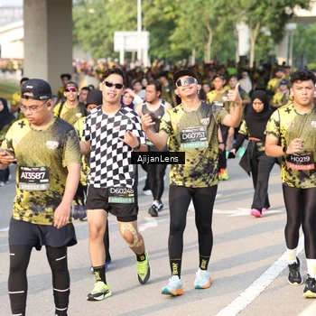 Runner Photo 6627029