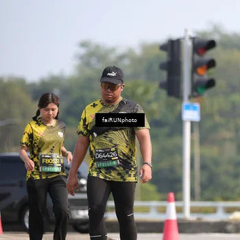 Runner Photo 6627050
