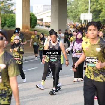 Runner Photo 6627055