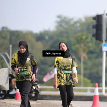 Runner Photo 6627104