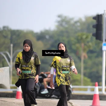 Runner Photo 6627105