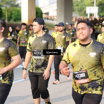 Runner Photo 6627119