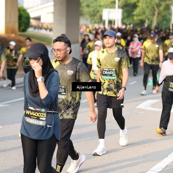 Runner Photo 6627174
