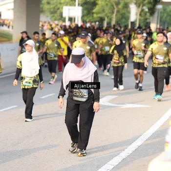 Runner Photo 6627195