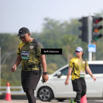 Runner Photo 6627202