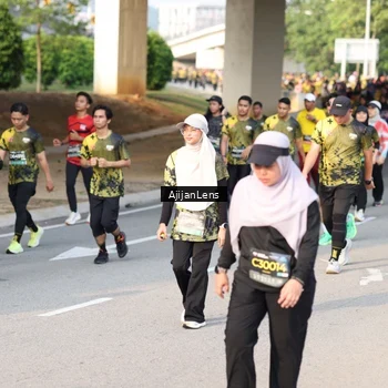 Runner Photo 6627214