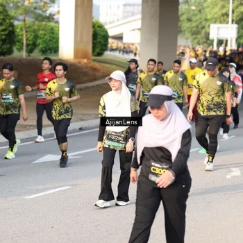 Runner Photo 6627229