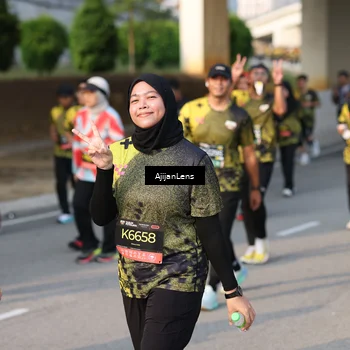 Runner Photo 6627247