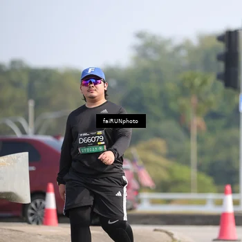 Runner Photo 6627270