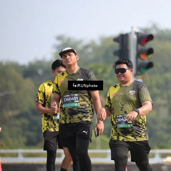 Runner Photo 6627299