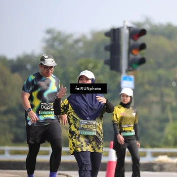 Runner Photo 6627329