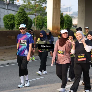 Runner Photo 6627340