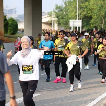 Runner Photo 6627396