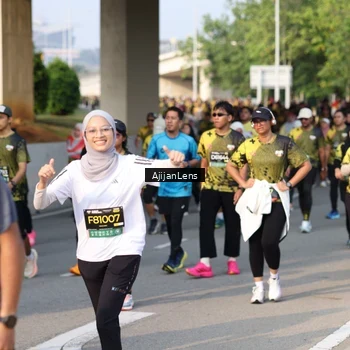Runner Photo 6627401