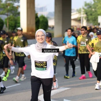 Runner Photo 6627405