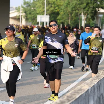Runner Photo 6627456