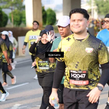 Runner Photo 6627495