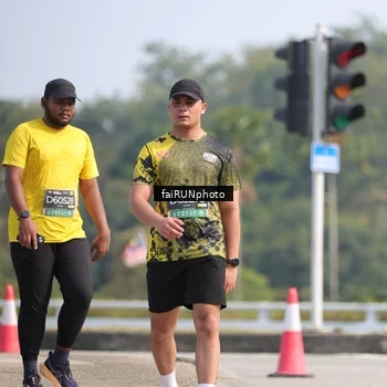 Runner Photo 6627528
