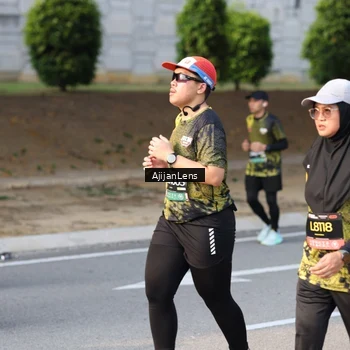 Runner Photo 6627542