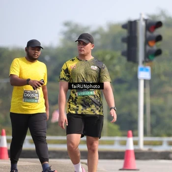 Runner Photo 6627546