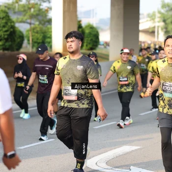 Runner Photo 6627558