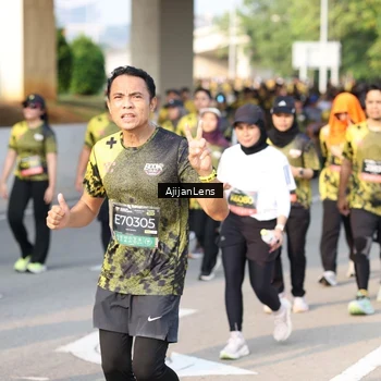 Runner Photo 6627571