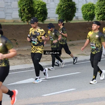 Runner Photo 6627678