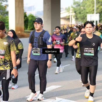 Runner Photo 6627694