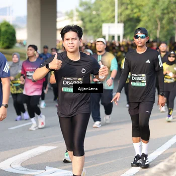 Runner Photo 6627698