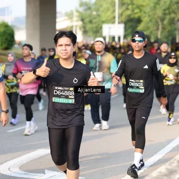 Runner Photo 6627713