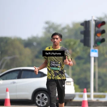 Runner Photo 6627750