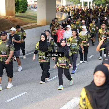 Runner Photo 6627771