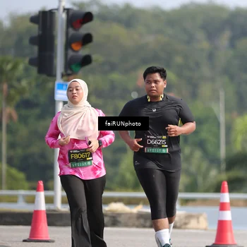 Runner Photo 6627785