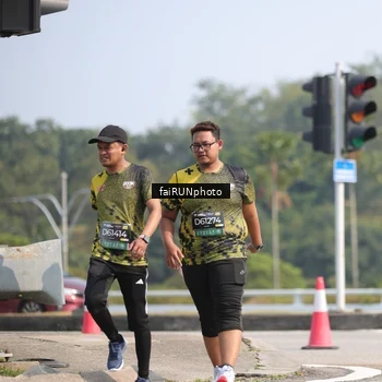 Runner Photo 6627812