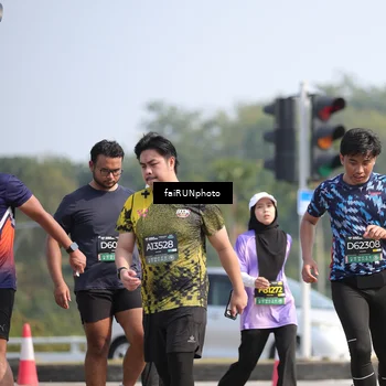 Runner Photo 6627844