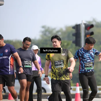 Runner Photo 6627849