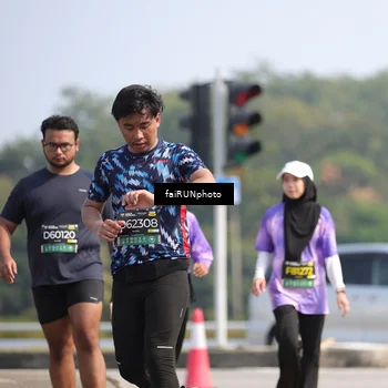 Runner Photo 6627868