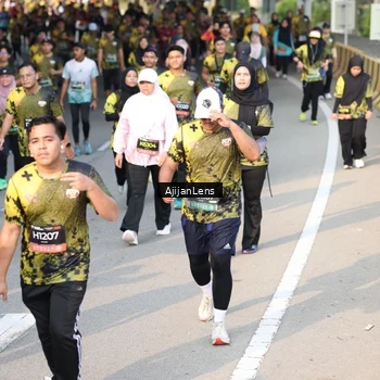 Runner Photo 6627909